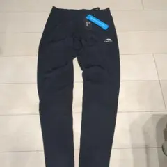 ティゴラ　タイツ