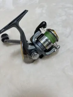 SHIMANO AERNOS 1000 スピニングリールのサムネイル