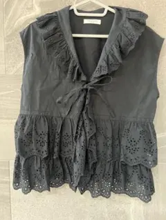 Item thumbnail for item 43df48a7-63cc-40d4-a2dd-4adfd98cabce