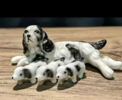 ミニチュア犬の置物（親犬1 個　子犬3個）
