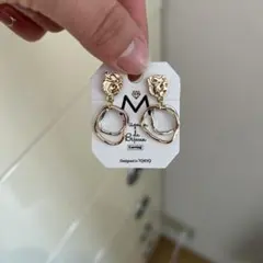 ゴールドオープンフープイヤリング