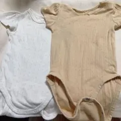 H&M ベージュ フリル袖ロンパース