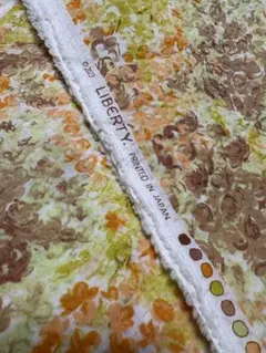 LIBERTY 花柄生地 イエローオレンジ4250→4000円