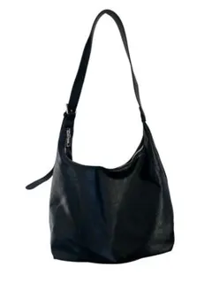 レザーショルダーバッグ