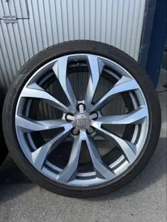 アウディ 純正 ホイール 20インチ 1本 白い人 その2 アウディ 純正 ホイール 20インチ 1本 白い人 その2 アウディ 純正