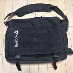 Reebok　ショルダーバッグのサムネイル