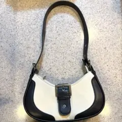 【美品】　VIS フロント金具　バッグ　ブラックのサムネイル