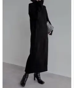 前後2WAYハイネック指穴マキシニットワンピース