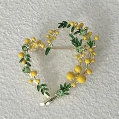 訳あり　ミモザブローチ　コサージュ　卒業式　入学式　プレゼント