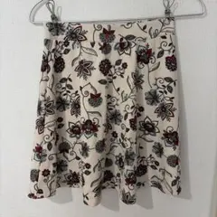 H&M 花柄スカートXSのサムネイル