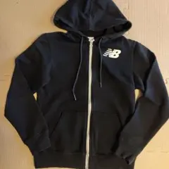 New Balance パーカー