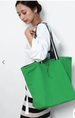 nouir 2WAY 巾着トートバックナイロン 牛革と白黒の共布持ち手のサムネイル