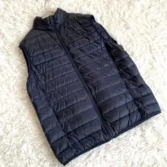 ユニクロ メンズ ウルトラライトダウン ベスト キルティング ネイビー Ｍサイズ