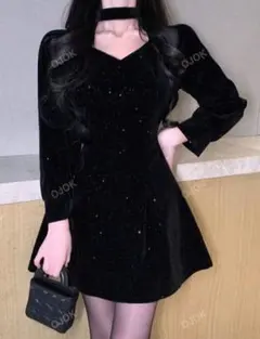 【美品】ベロア星スパンコールラメVネックワンピース 試着のみ美品