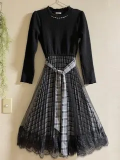 アクシーズファム　ニットワンピース ドッキング　チュールスカート　黒　チェック