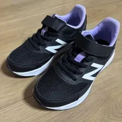 New Balance キッズ スニーカー ブラック/パープル 20センチ