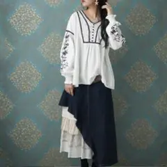 【美品】ソマリ　デニムスカート　変形スカート『レースペチ付き変形デニムスカート』