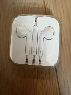 Apple 純正 EarPods 3.5mmプラグ 有線イヤホン ホワイト