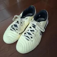 21.5cm　Nike サッカーシューズ ホワイト