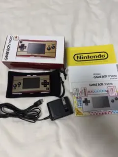 【完動美品】Nintendo GAME BOY micro ファミコンバージョンのサムネイル