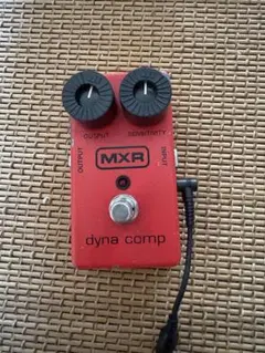 MXR dyna comp (純正箱無し) MXR dyna comp (純正箱無し) - メルカリ