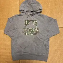 迷彩プリント フード付きパーカー グレー