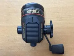 Mitchell 8810 Graphite スピンキャストリールのサムネイル