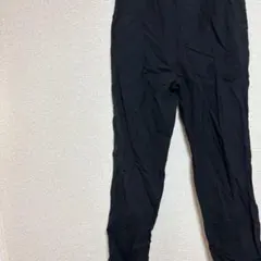 黒 スリムフィット カジュアルパンツ【M】