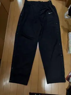 NIKE メッシュ サイドボタン パンツ ブラック XLのサムネイル