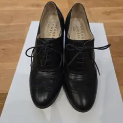 MARGARET HOWELL ブラックレザー レースアップ　24