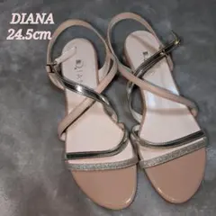 未使用に近い DIANA 24.5cm ベージュ×ゴールド 肌馴染み脚長効果