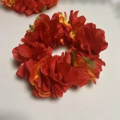 フラダンス用赤と黄色の花冠