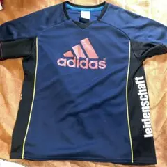 adidas ネイビー Vネックシャツ　キッズ　サッカーなど