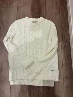 「即日発送」Abercrombie & Fitch ホワイトニットセーター S