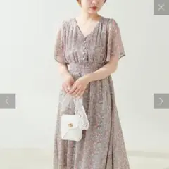 ナチュラルクチュール　フレアスリーブお上品ワンピース　ピンク×ブルー