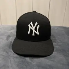 NEW ERA NY黒キャップ スナップバック
