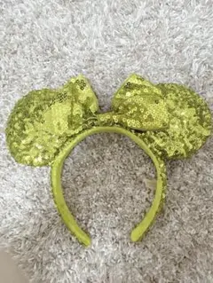 ディズニー カチューシャ スパンコール リボン