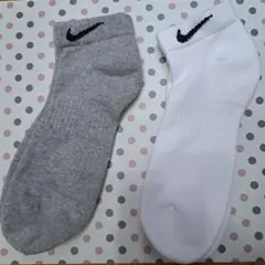 Nike クルーソックス 2足セット グレー ホワイト