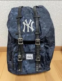 MLB NY ニューヨークヤンキース フラップリュック　未使用のサムネイル