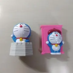 ドラえもん スタンド付きフィギュア 2体セット