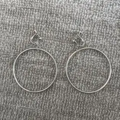 シルバーフープイヤリング