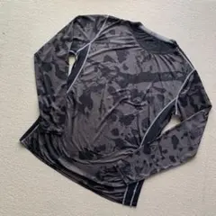 アンダーアーマー　アンダーウェア　トレーニングウェア　ロングスリーブ　迷彩　カモ