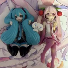 初音ミク 桜ミク プライズフィギュア 2点セットのサムネイル