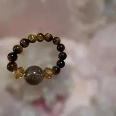 Item thumbnail for item dc19b802-ef8a-4363-a767-8048128a2324