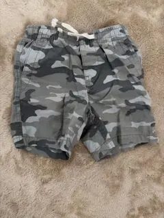 GAP kids ハーフパンツ迷彩　2year