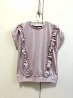 新品未使用　フリルTシャツ トップバリュ　140のサムネイル