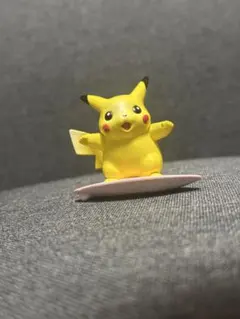 なみのり ピカチュウ ポケモン フィギュア レトロ レア 昔 グッズ 当時