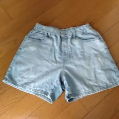 ライトブルー ダメージ加工 半ズボン