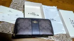 COACH ★ シグネチャーラウンドファスナー 長財布 ★新品未使用品