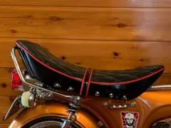 kawasaki様専用 ダックス エナメル ダイヤ柄 バナナシート カスタム